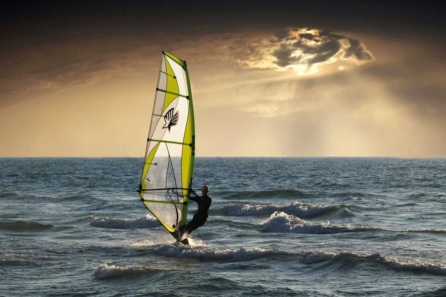 wind surfing lessons rhodes